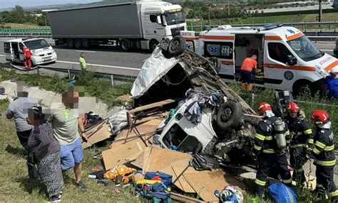 Microbuz R Sturnat Pe Autostrada A Pe Sensul Teiu Alba Iulia