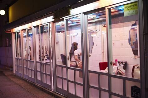 South Koreas Sex Industry Thrives Underground A Decade After Crackdown