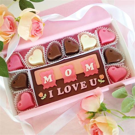 I Love You Mom Chocolates Chocolate Birthday T For Mom Etsy Homemade Chocolate Bars