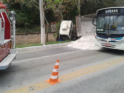 G1 Homem Morre Em Macaé Rj Após Ser Atropelado Por Caminhão