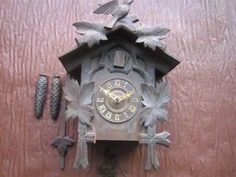Antique Black Forest Wall Cuckoo Clock For Restoration And Repair £25