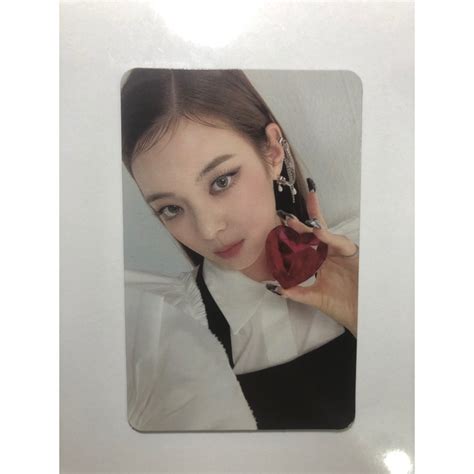 Jual Photocard Itzy Twice Yeji Lia Ryujin Chaeryeong Jihyo Dahyun