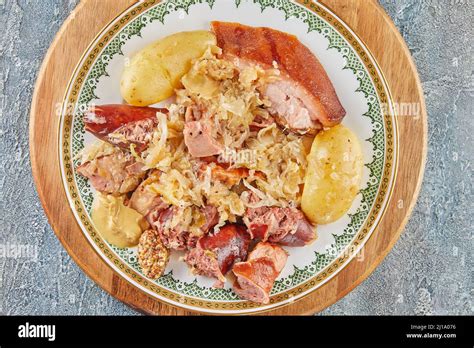 Alsatian Sauerkraut In Beer And White Wine Stock Photo Alamy