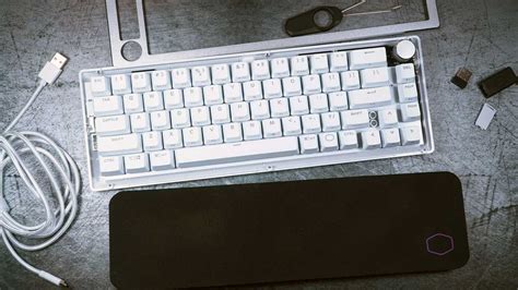 Cooler Master CK721 review: A precisely middling wireless keyboard ...