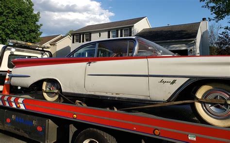 Olds Body Barn Finds