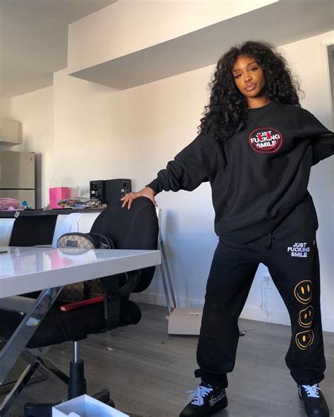 517.8k Likes, 4,510 Comments - SZA (@sza) on Instagram: “Ya kno?” | Cute outfits, Tomboy style ...