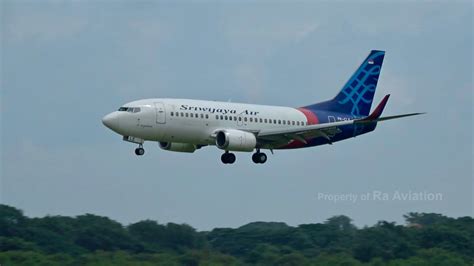 Boeing Sriwijaya Air Landing Di Bandara Soekarno Hatta Jakarta