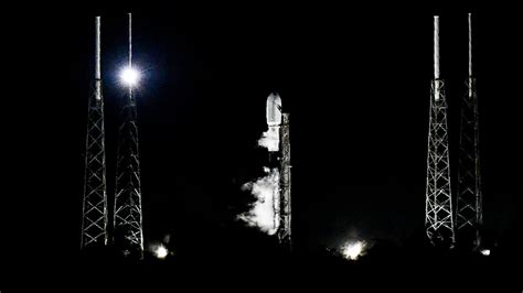 Spacex Finally Launches Its Falcon 9 Starlink Mission After Delays