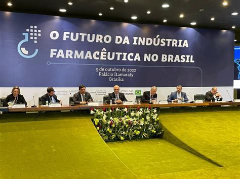 Futuro Da Ind Stria Farmac Utica No Brasil Debatido Em Semin Rio