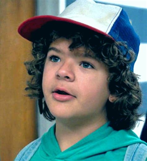 Dustin Henderson Stranger Things Characters Stranger Things Netflix