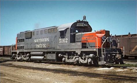 (RSD-15) Southern Pacific "Alligator"#5162, Alco. 2400 HP. 63 of these ...