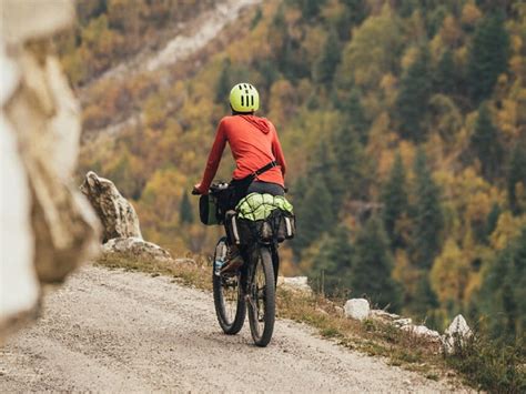 World Record Pune Woman Preeti Maske Set World Record By Becoming First Woman To Cycle From Leh