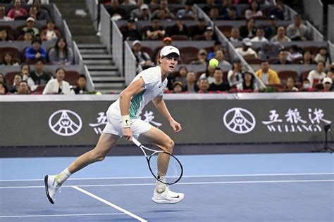 Sinner vence Medvedev e é campeão do ATP 500 de Pequim Folha PE