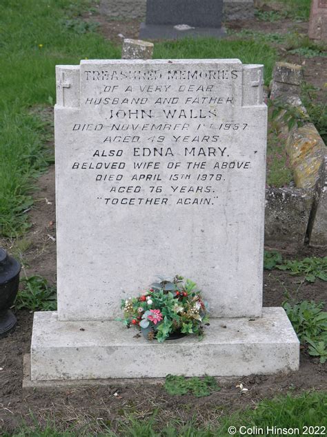 Genuki Barmby On The Marsh Churchyard Gravestones Etc Yorkshire