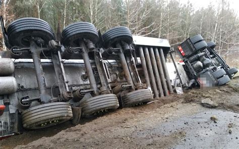 Wypadek cysterny z paliwem pomiędzy Wieleniem a Drawskim Młynem droga