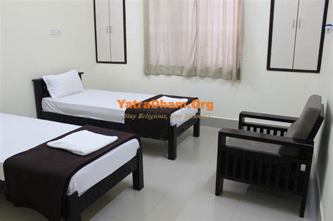 Pandharpur Trust Shri Vitthal Rukmini Bhakt Niwas Room Booking