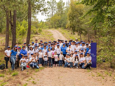 Una vez más voluntarios del BCIE en Honduras y sus familiares