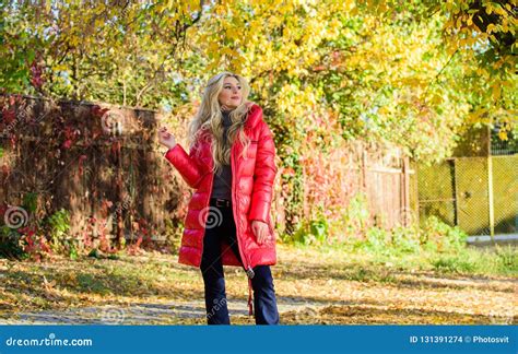 Autumn Season Fashion Girl Enjoy Autumn Walk Clothing For Autumn Walk