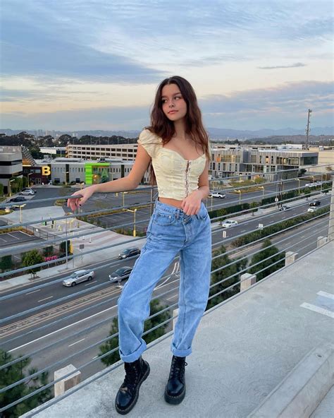 Amara Cordova 03/01/2022 • CelebMafia