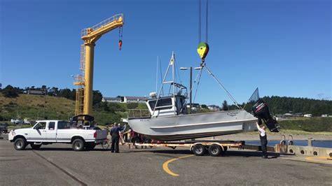 Port Orford Dolly Dock In Action Oregon Coast Youtube