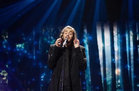 Salvador Sobral De Portugal O Campe Do Eurovision Esta A