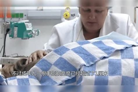 女人分娩“开十指”究竟有多大？镜头实拍顺产过程，男人吓傻眼