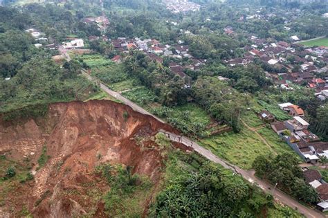 Walhi Kejahatan Lingkungan Sebabkan Banyak Bencana Ekologis