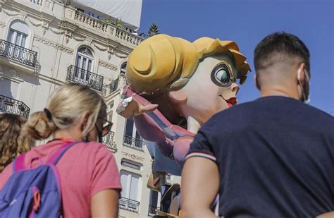 En Imágenes La Dana Arrasa Las Fallas De Valencia