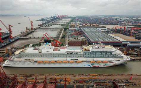 Photos Le Premier Navire Chinois De Croisi Re Quai Shanghai