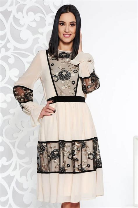 Rochie Nude Eleganta In Clos Din Voal Cu Dantela Rochii Ieftine