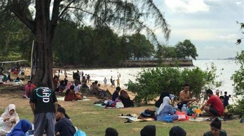 Keindahan Wisata Pantai Tanjung Pinggir Batam Suguhkan View Kota