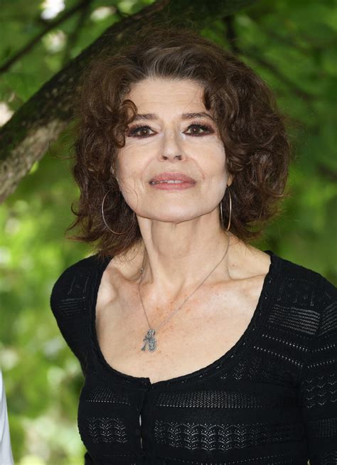 Photo Fanny Ardant Au Photocall Du Film Les Rois De La Piste Lors