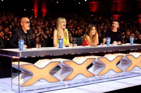 Agt Recap Sofia Vergara Finally Hits Golden Buzzer For Incredible Singer