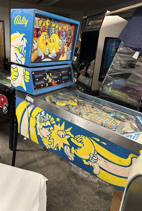 Mr Mrs Pac Man Pinball Machine Pac Man Pinball Arcade Game By