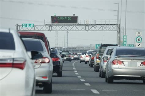 端午連假第一天塞爆 國1湖口、汐止系統車速不到20 上報 焦點