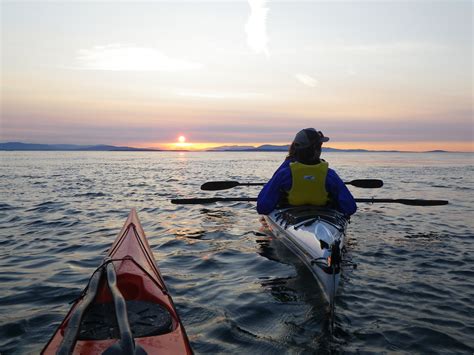 Sunset Kayak Tours - Discovery Sea Kayaks