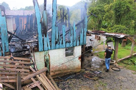 CONHEÇA UMA PERÍCIA DE INCÊNDIO E SAIBA AS DIFERENÇAS DOS DOCUMENTOS DO