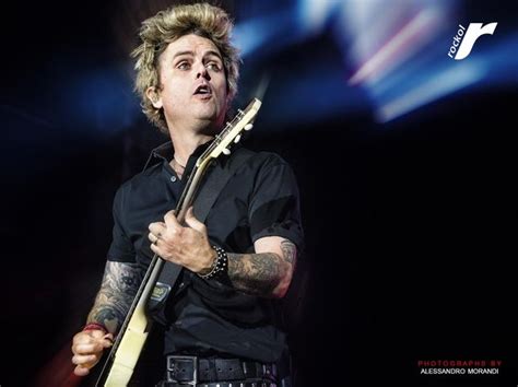 Billie Joe Dei Green Day Con I Sex Pistols Su Anarchy In The U K Rockol