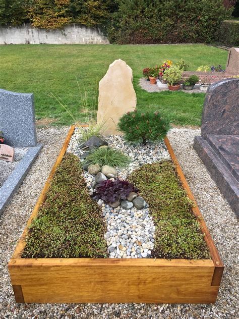 Tombe Jardin Paysagiste Monument Fun Raire Design De Jardin Potager