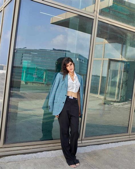 Pic Talk Shanaya Kapoor Is An Absolute Boss Babe
