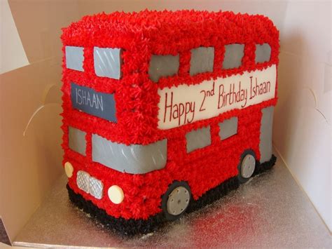 Bus Cake