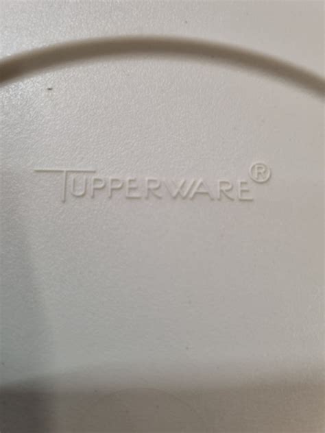 Tupperware Hapjes Schaal Met Deksel T Olde Gre J