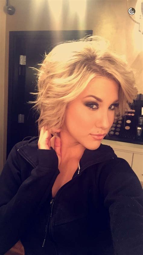 Savannah Chrisley | Short hair | Short hair styles, Bob hairstyles, Blonde hair care