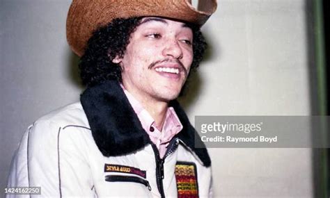 Bobby Debarge Photos and Premium High Res Pictures - Getty Images