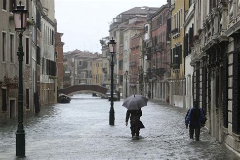 Acqua Alta Cuando Venecia Se Inunda Col2