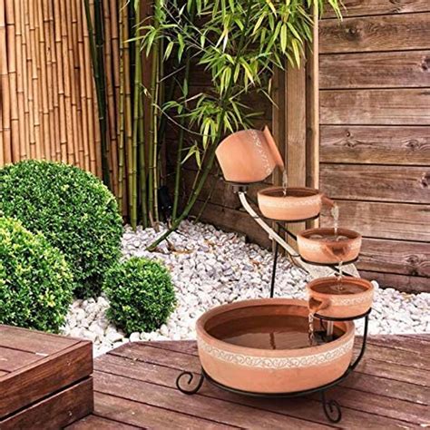 Una Fontana Da Giardino Particolare Con Queste Idee Ispiratevi