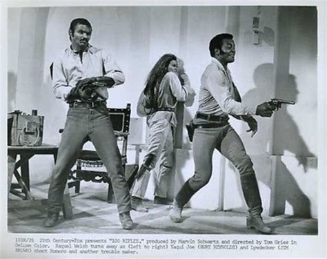 Raquel Welch Jim Brown Burt Reynolds 100 Rifles 1969 55 OFF