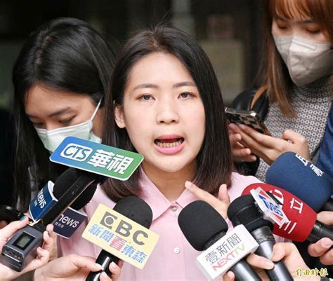 收「你明天就不記得」諷刺花束 徐巧芯託人告跟騷 政治 自由時報電子報