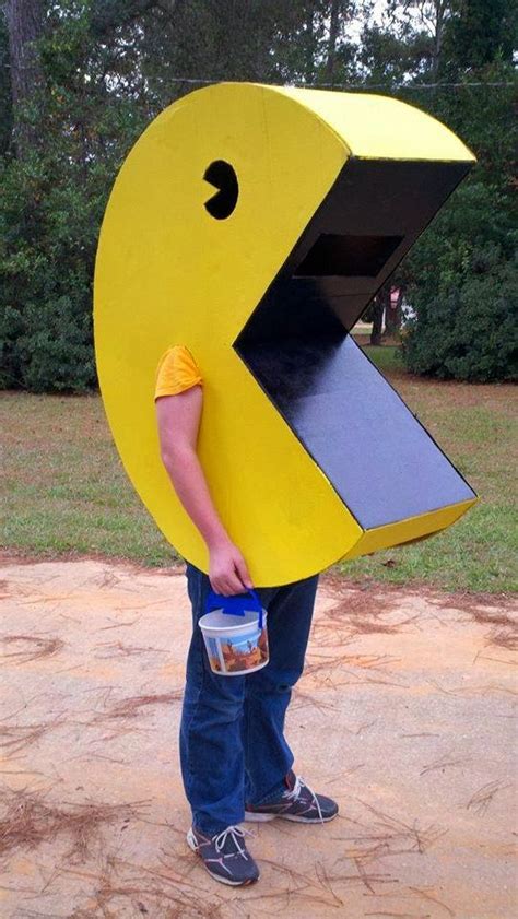 This InSane House DIY Pac Man Costume For Under 15