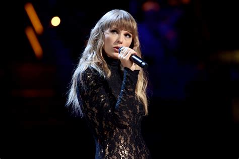 Techcrunch Staff Asks Whats Really The Best Taylor Swift Song